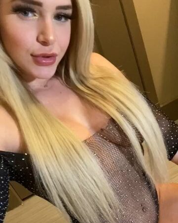 COURTNEY TAYLOR ONLYFANS PACK